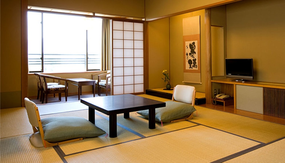 Japanese Room, Non Smoking, Mountain View【59㎡】