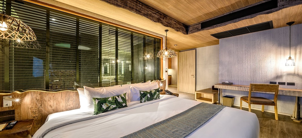 Two Bedroom Family Pool Suite