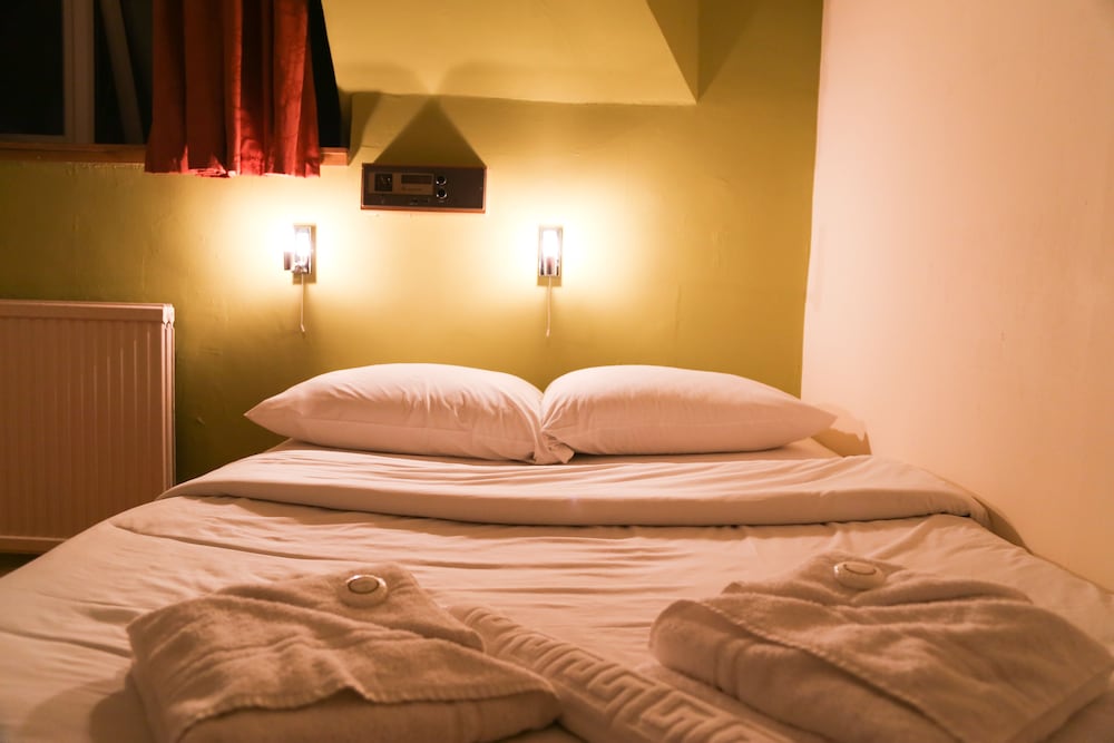 Comfort Double Room, Ensuite photo 3