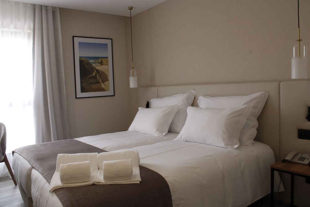 Standard Double Room Single Use - Photo 1