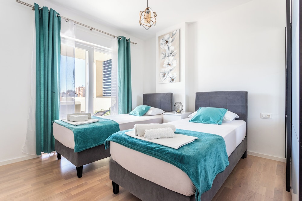 Apartment (Luxury penthouse Papic)
