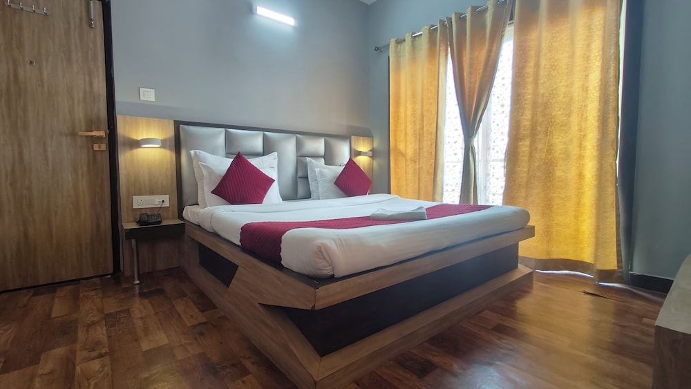 Premium Double Room, Balcony, Mountain View photo 3