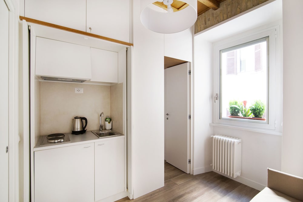 Deluxe Apartment, Kitchenette (Via Domenichino 5 - Rome) photo 2