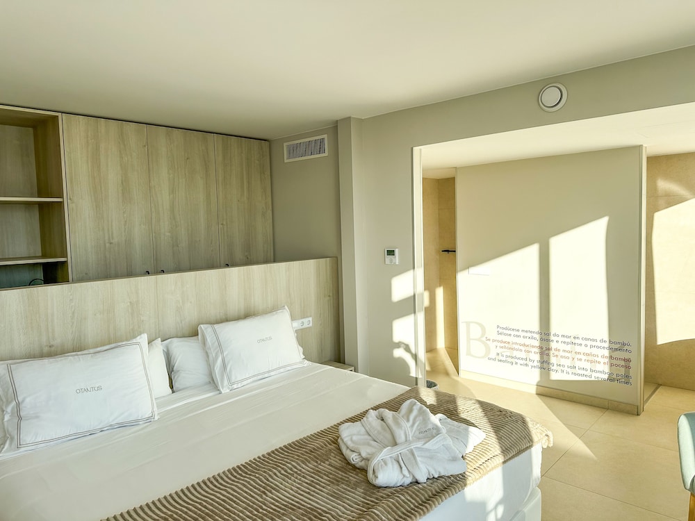 Habitación Superior, 1 cama King, Terraza, Vista al Mar