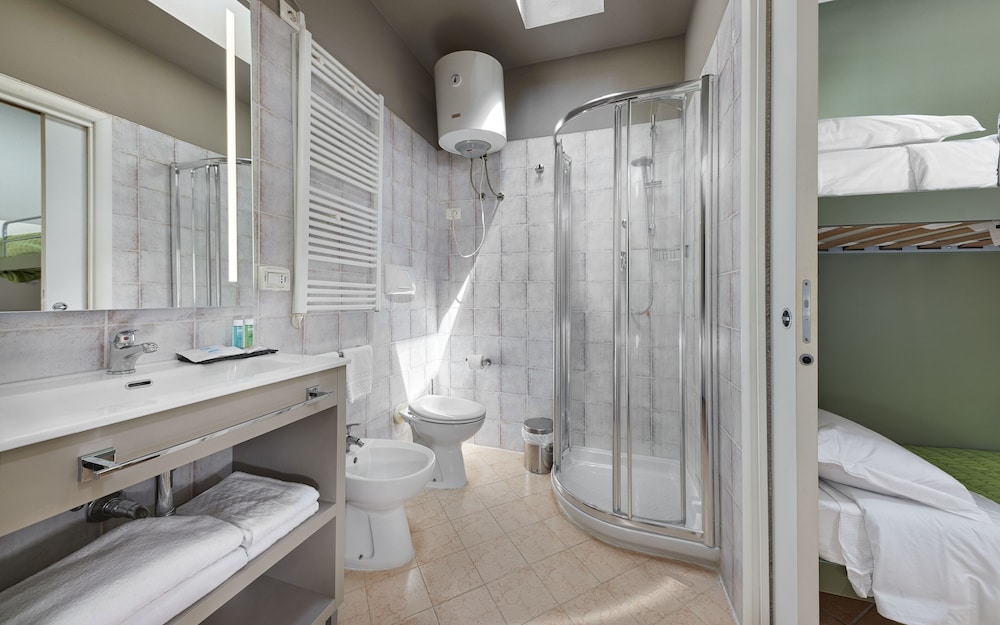 Junior Suite - Photo 9
