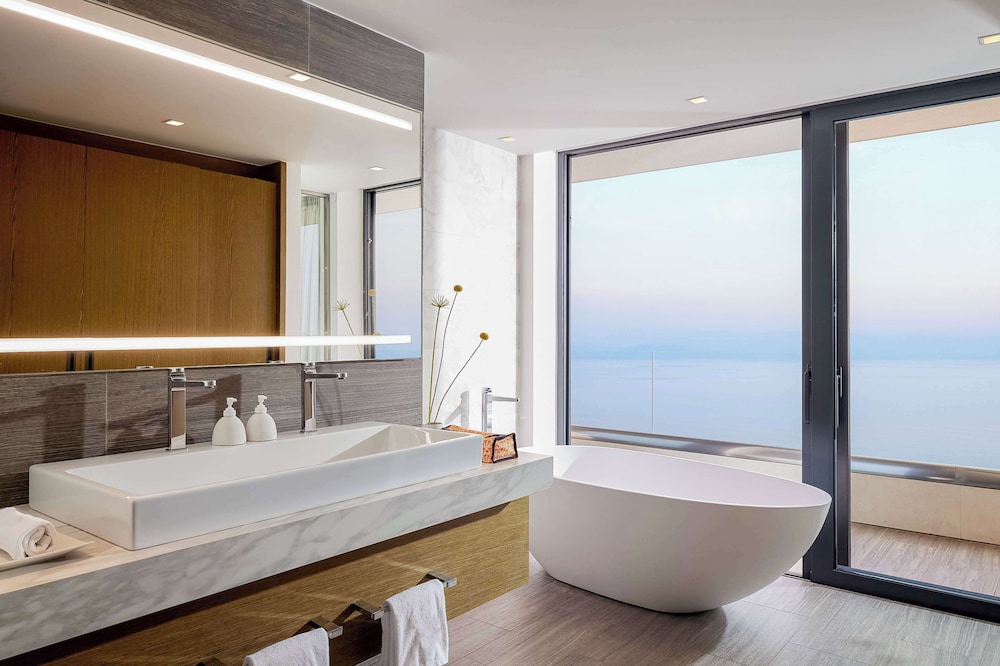 Ionian Sea View Corner Suite - Photo 3