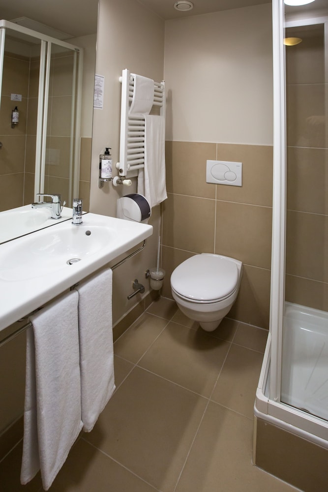Superior Double Room - Photo 2