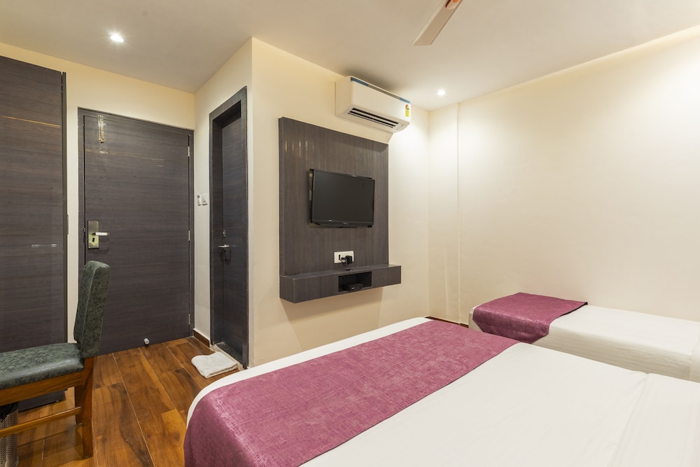 Family Triple Room - Photo 4
