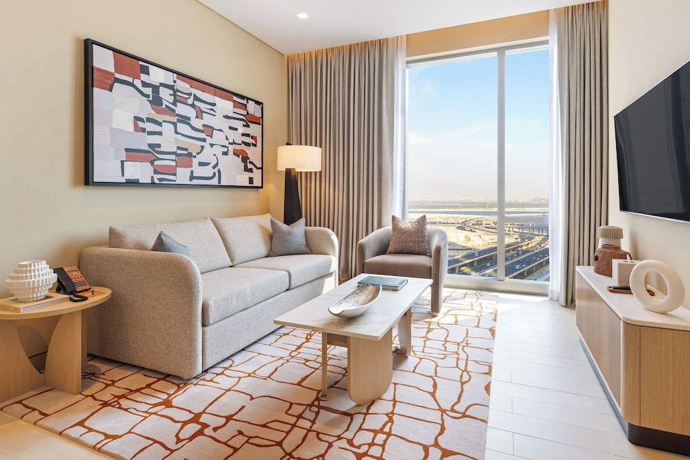 Premier Suite, City View photo 3