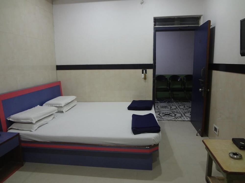 Standard Double Bed AC Room