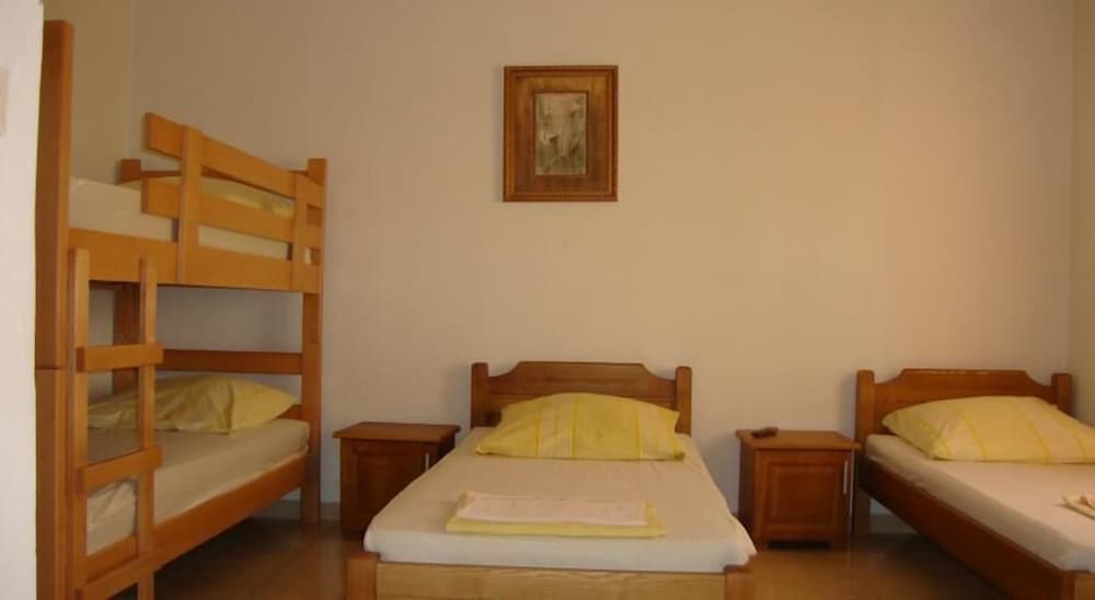 Quadruple Room, Balcony (Private Bathroom)