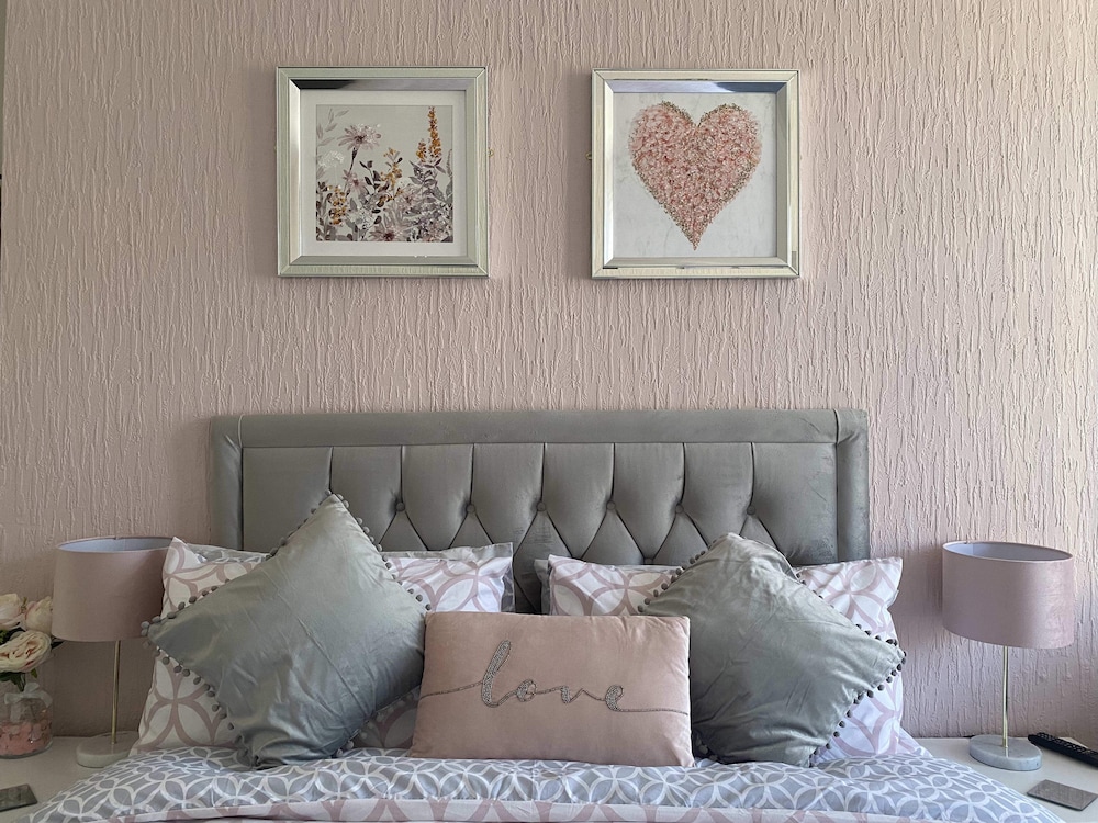 Double Room, Ensuite (Deluxe)