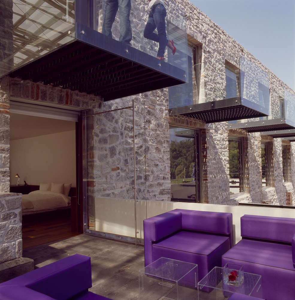 Studio Suite (7) photo 1