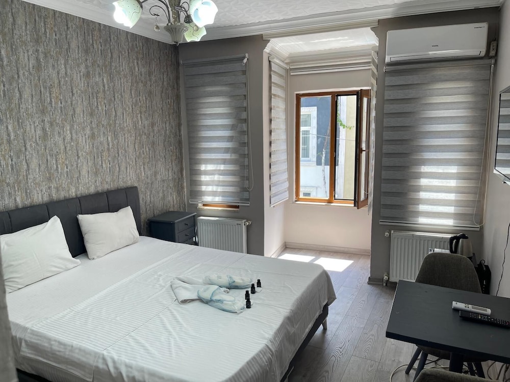 Deluxe Suite, 1 Double Bed, Non Smoking photo 1