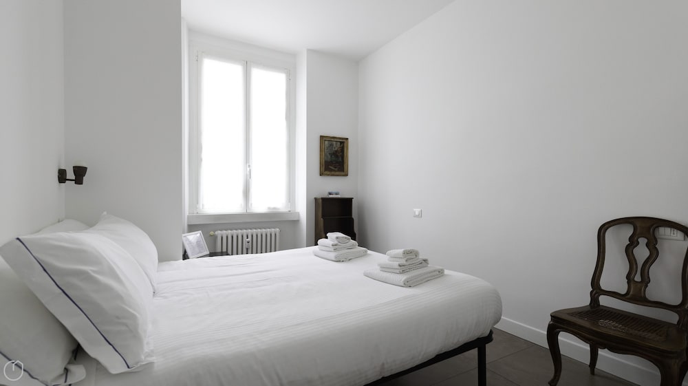 Apartment (1 Bedroom)