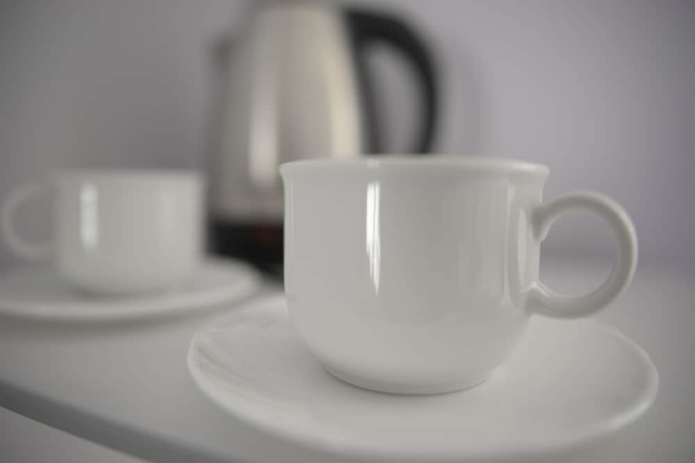 Twin Room - Photo 8