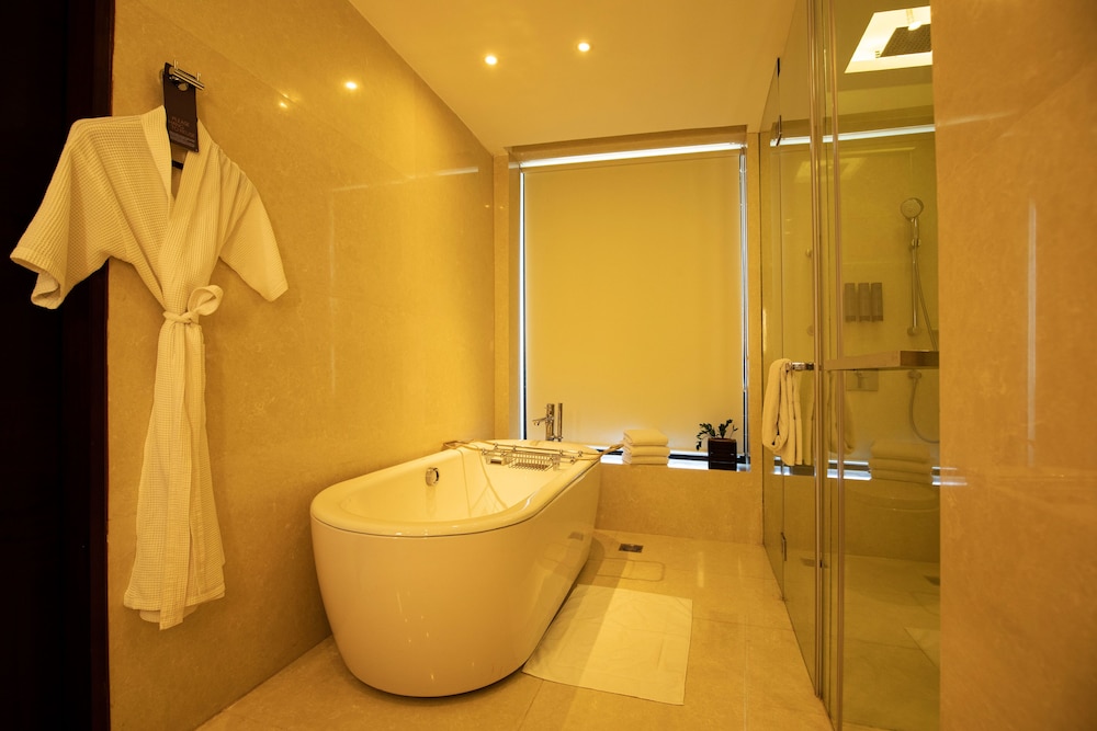 Executive Suite, 1 Bedroom, Executive Level Executive Suite, 1 Bedroom, Executive Level