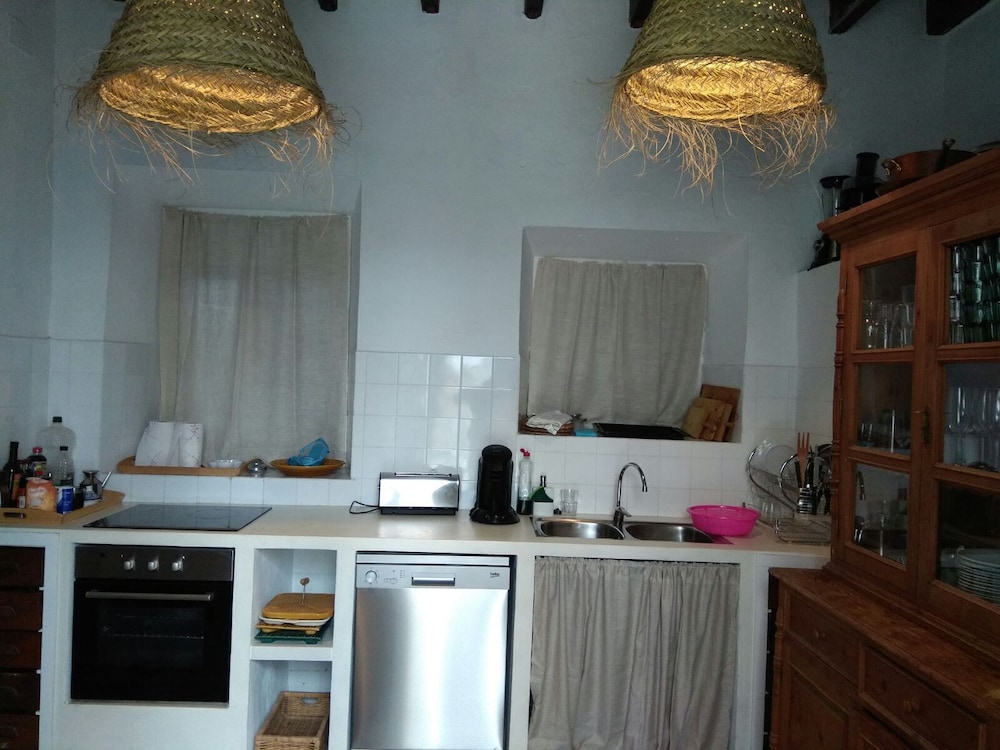 Economy Apartment, 2 Bedrooms, Ground Floor photo 3