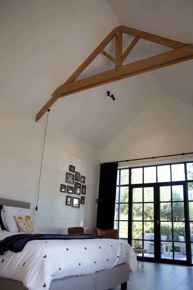 Deluxe Studio Suite, Terrace, Garden View (Marie-Louise)