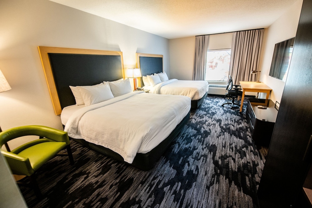 Room, Multiple Beds photo 2