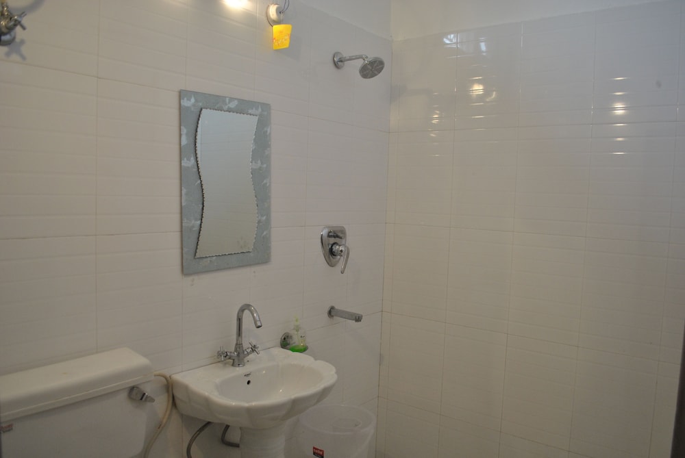Super Deluxe Room - Photo 8