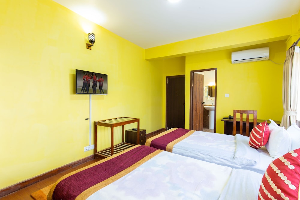 Deluxe Room - Photo 8