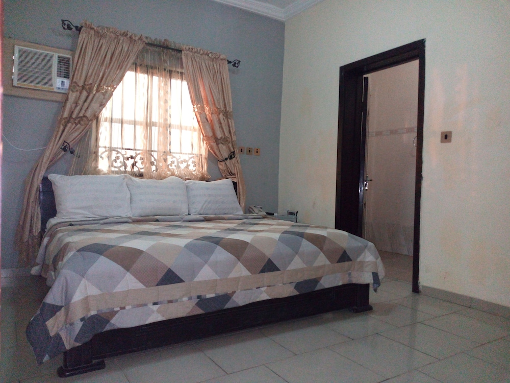 Standard Double Room, 1 Double Bed, Non Smoking - Photo 4