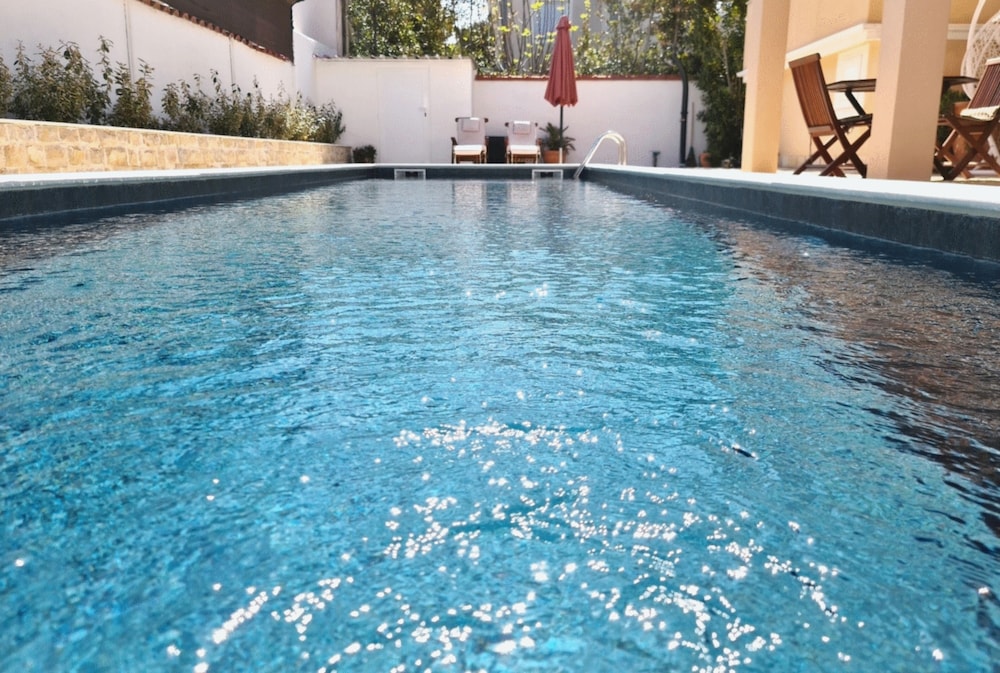 Exclusive Apartment (A2) photo 2