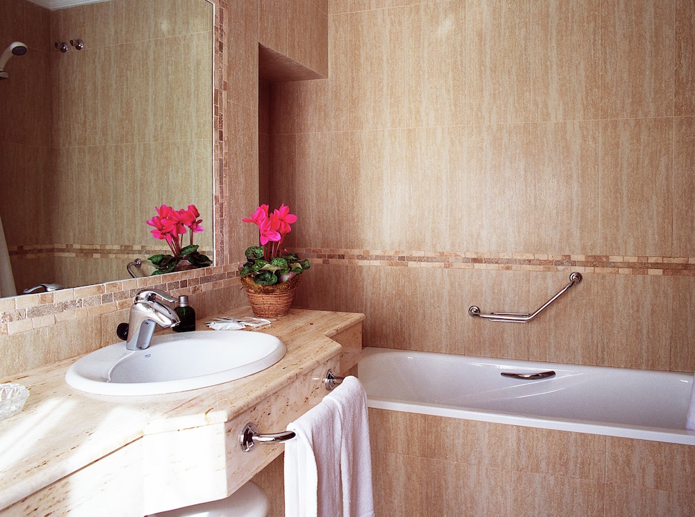 Superior Double Room - Photo 6