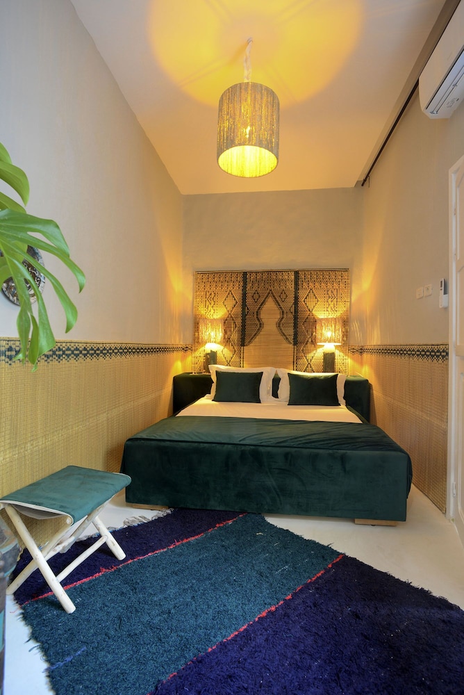 Design Suite, Ensuite (Nabeul)