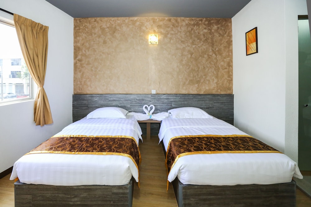Superior Twin Room photo 2