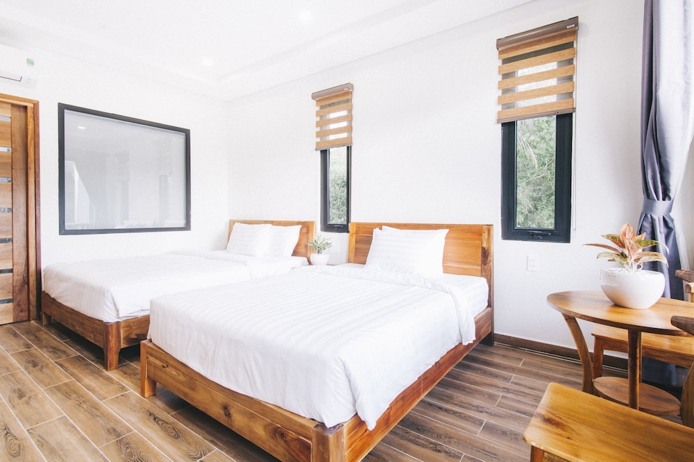 Superior Twin Room - Photo 4
