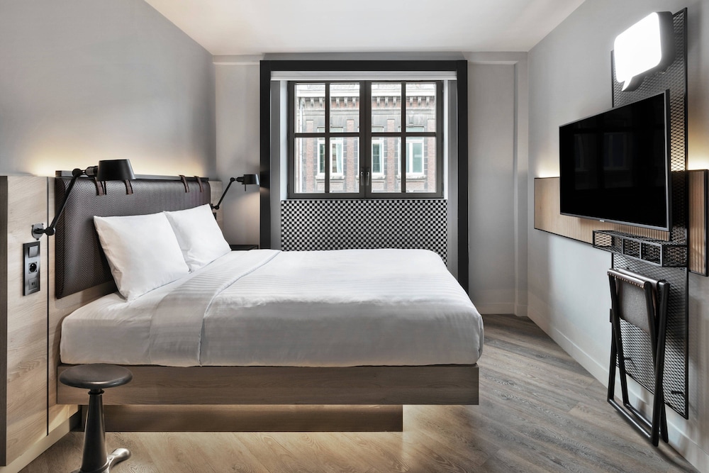 Room, 1 Queen Bed - Photo 1
