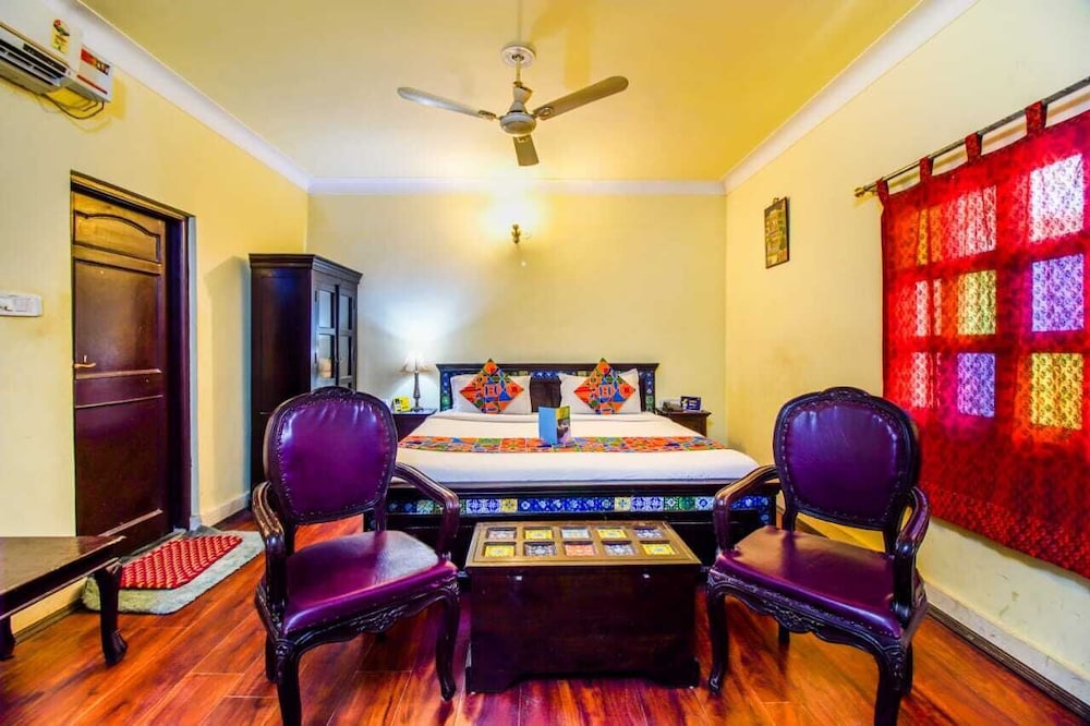 Deluxe Room - Photo 1