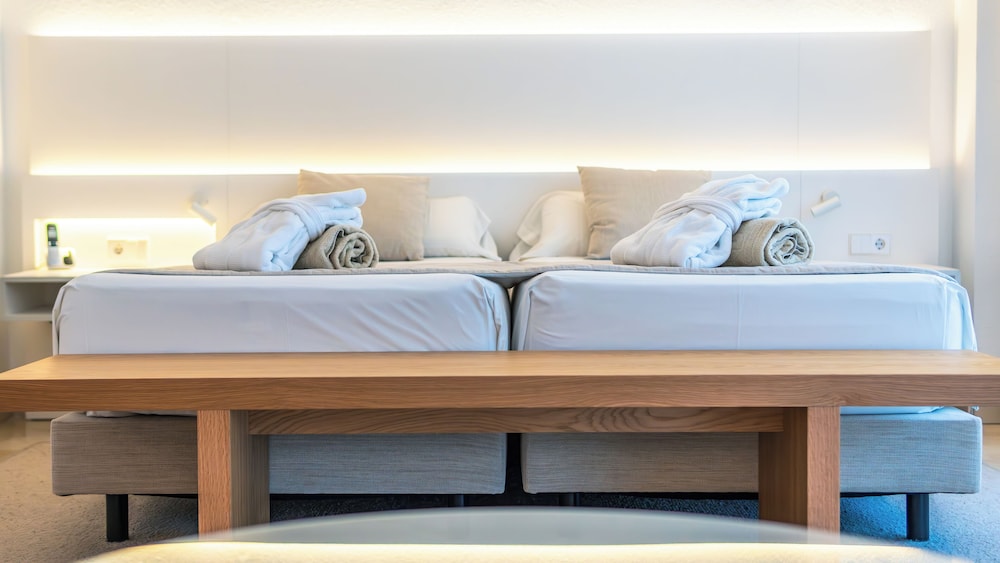 Junior Suite, Annex Building (Selection Club)