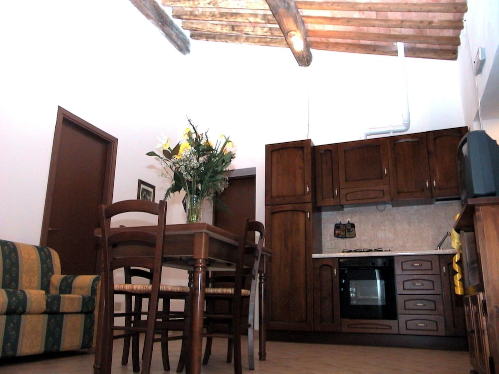 Comfort Apartment, 2 Bedrooms photo 3