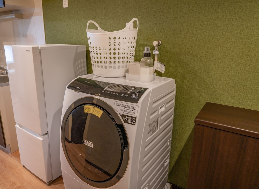 Single Room, Non Smoking (Run of House) - Photo 6
