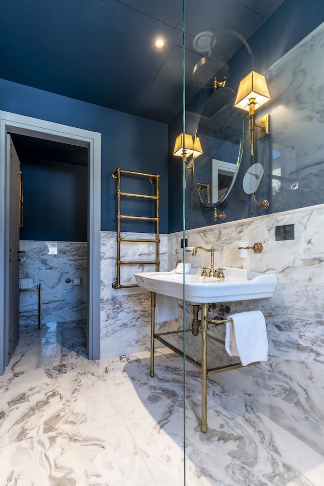 Pool Premium Suite - Photo 14