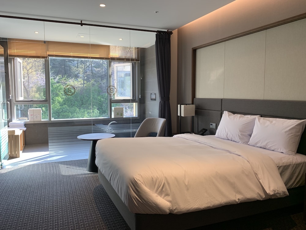 (Breakfast Included) Mountain view Junior Suite Double