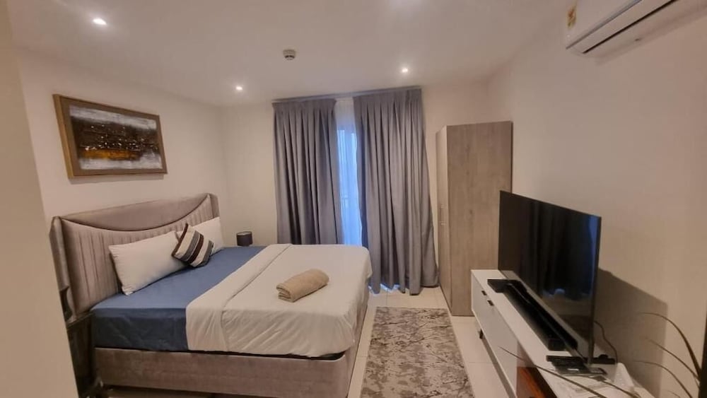 Luxury Studio Suite photo 2