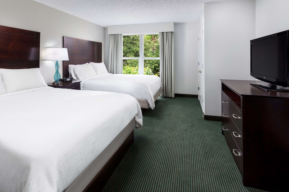Suite, 2 Queen Beds, Accessible (Mobility & Hearing, Roll-in Shower)
