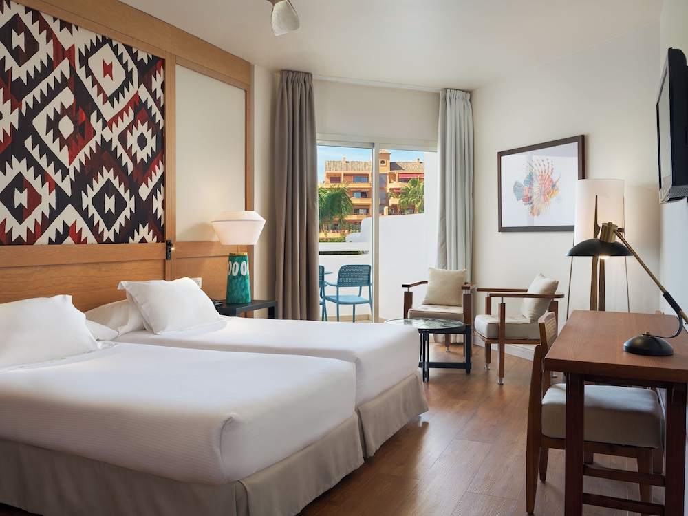 Superior Double Room (2 Adults) - Photo 3