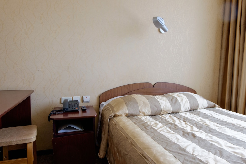 Single Room photo 2
