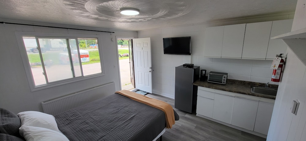 Standard Double Room photo 3