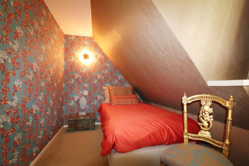 Villa photo 3