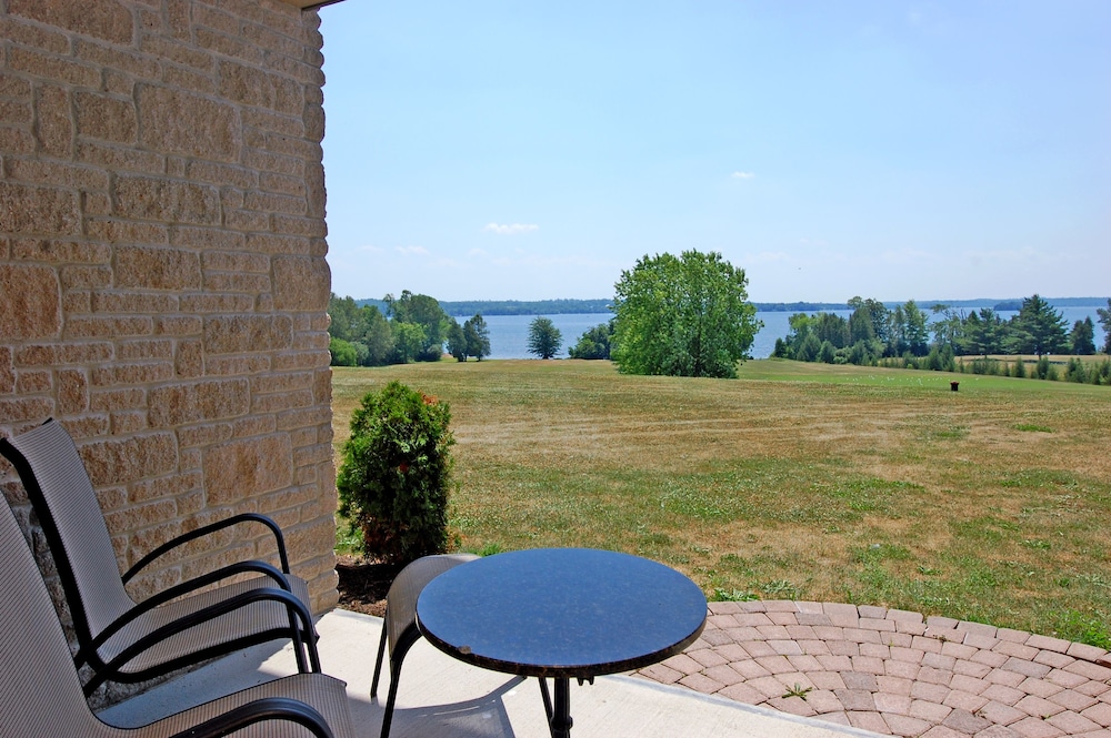 Premium Room, Terrace, Lake View photo 3