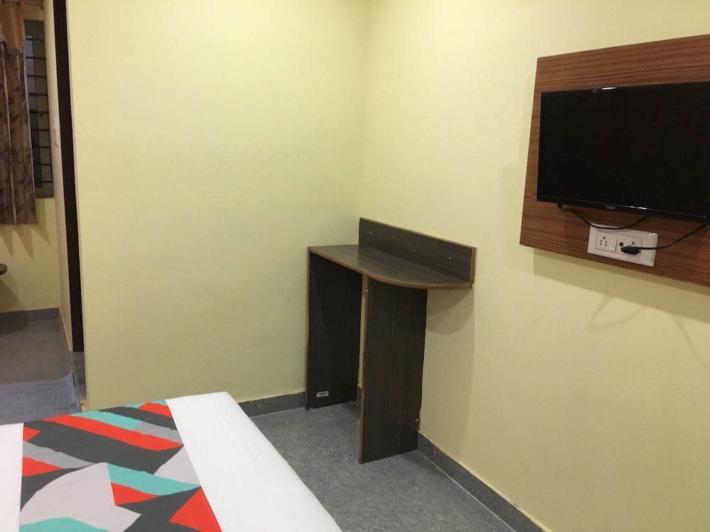 Economy Room (Non AC)