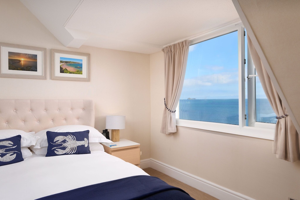 Classic Double Room, Ensuite, Sea View (Room 10) photo 3