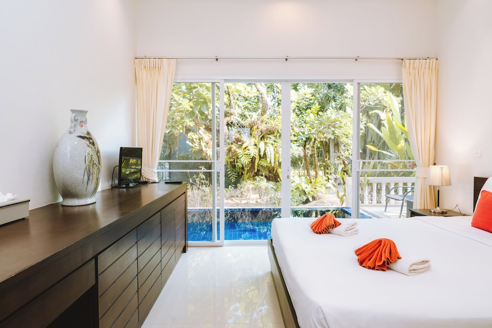 Standard 3 Bedroom Pool Villa - Photo 7