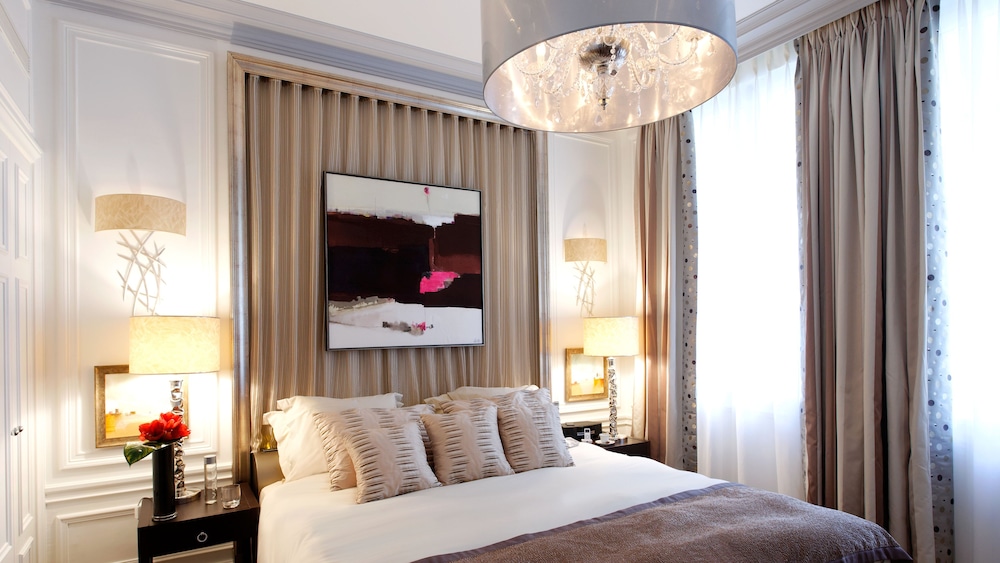 Junior Suite (Deluxe) photo 2